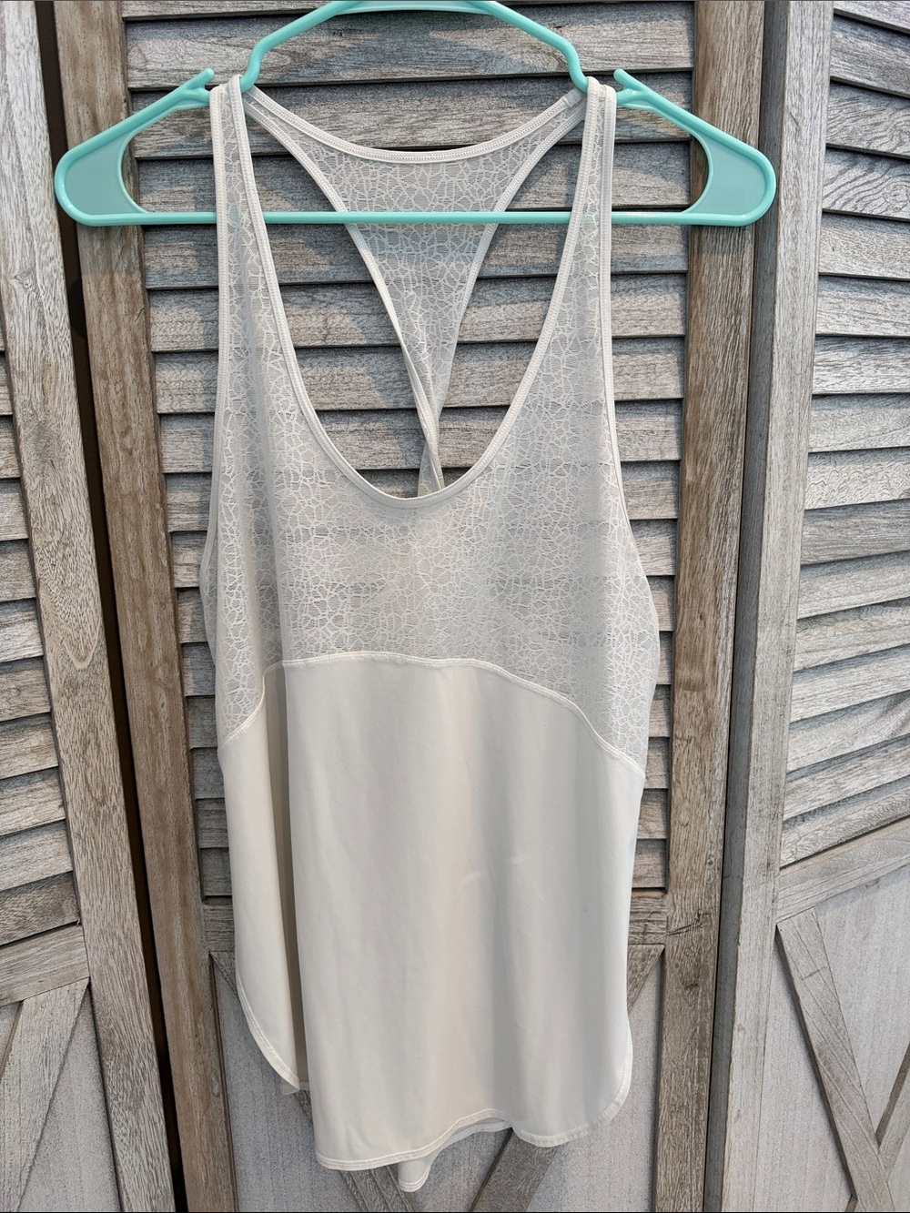 Lululemon White Racerback Twist & Train Mesh Detail Tank Top